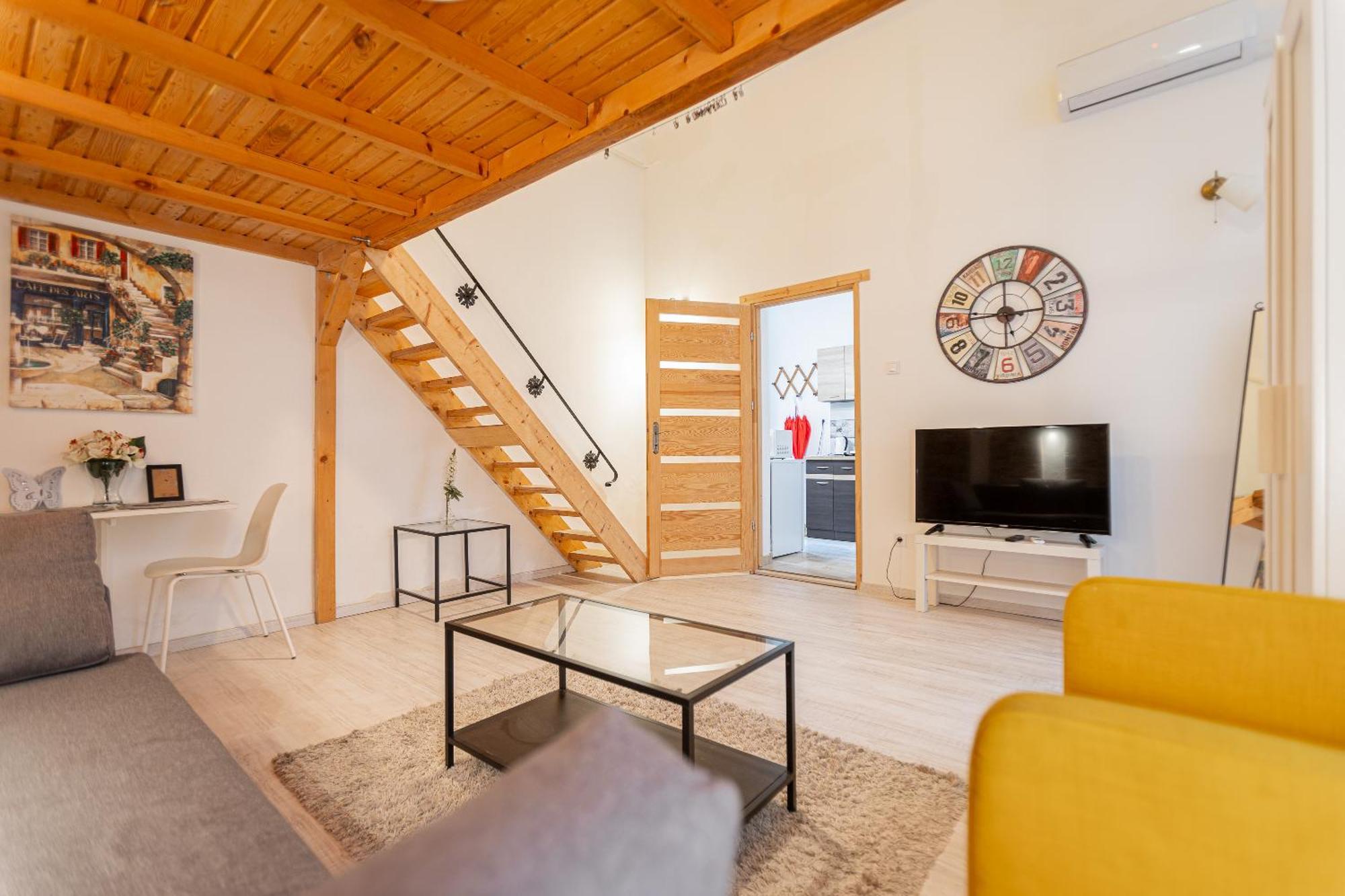 Cosy Flat With Balcony Apartman Budapest Kültér fotó